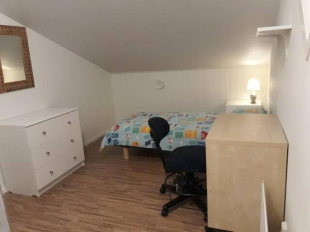Rum I Fint Villa Naera Centrum Jonkoping Ngoại thất bức ảnh